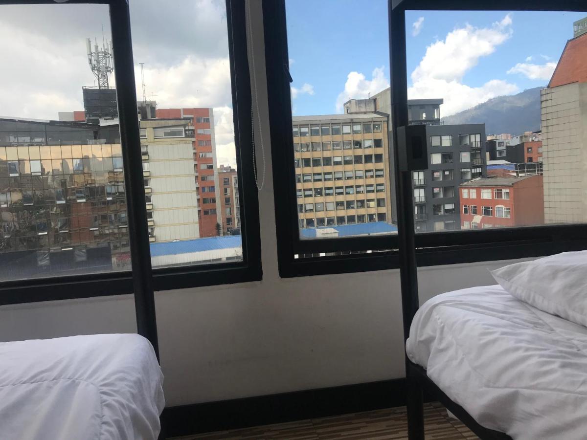 Hostal - Hotel - Apartaestudios Amoblados CHAPINERO LAS MANDARINAS - COWORKING Bogotá Exterior foto